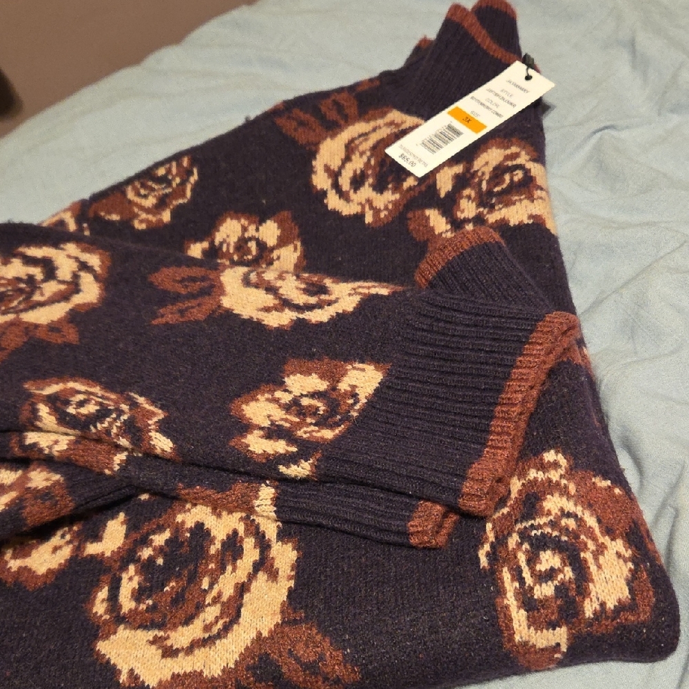 Joseph A Floral Crewneck Sweater in Navy and Brown